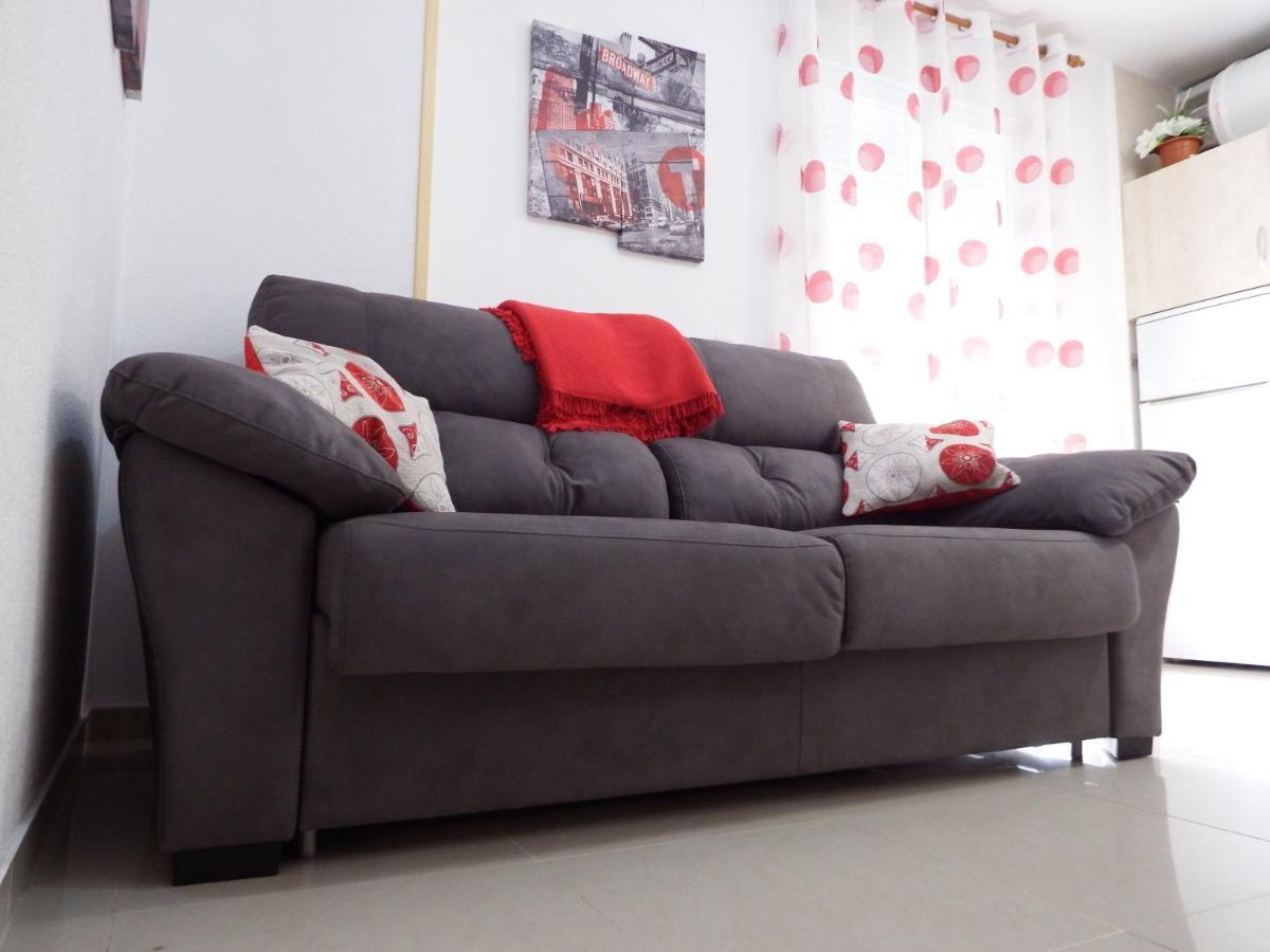 Lovely, Quiet Downtown-beach W Balcony Apartament *