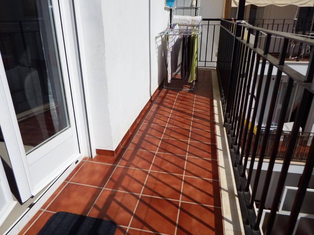Lovely, Quiet Downtown-beach W Balcony Apartamento